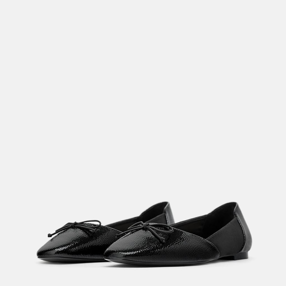 Zara Shoes - 🔥Last one🔥Zara BALLET FLATS WITH BOW Black 129